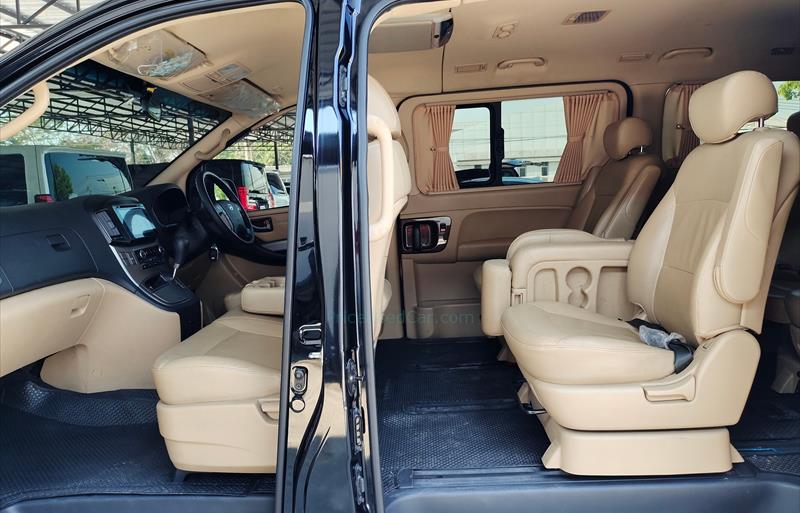 ขายรถตู้มือสอง hyundai h-1 รถปี2018 รหัส 68979 รูปที่7 ขายรถตู้มือสอง hyundai h-1 รถปี2018 รหัส 68979 รูปที่7