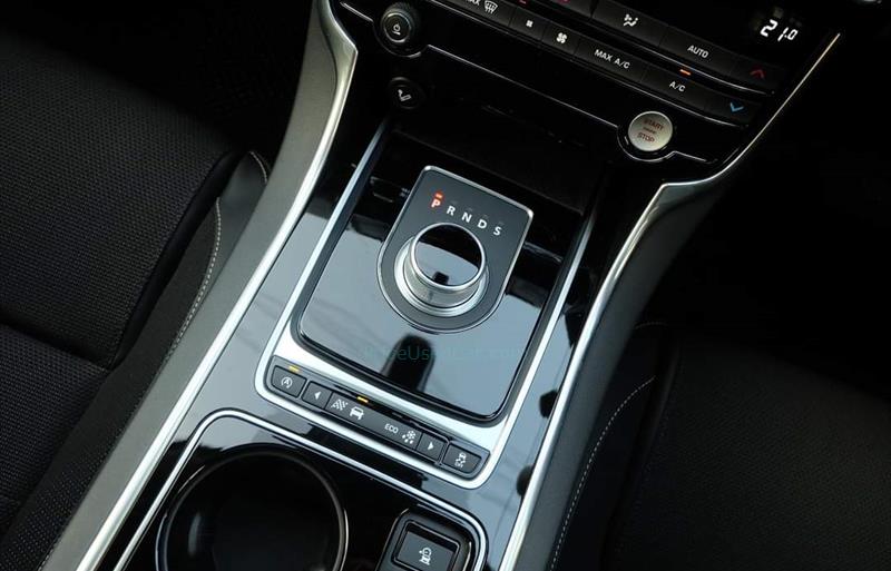 ขายรถเก๋งมือสอง-jaguar-จากัวร์-xe-รถปี2017-รหัส69031-cba8badb.jpg ขายรถเก๋งมือสอง-jaguar-จากัวร์-xe-รถปี2017-รหัส69031-cba8badb.jpg