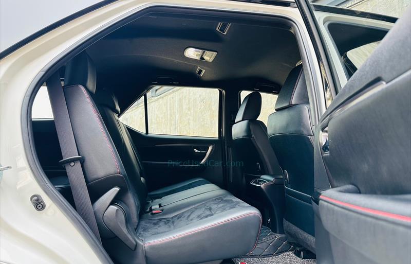 ขายรถ-suv-มือสอง-toyota-โตโยต้า-fortuner-ฟอร์จูนเนอร์-รถปี2021-รหัส69032-0a59a285.jpg ขายรถ-suv-มือสอง-toyota-โตโยต้า-fortuner-ฟอร์จูนเนอร์-รถปี2021-รหัส69032-0a59a285.jpg