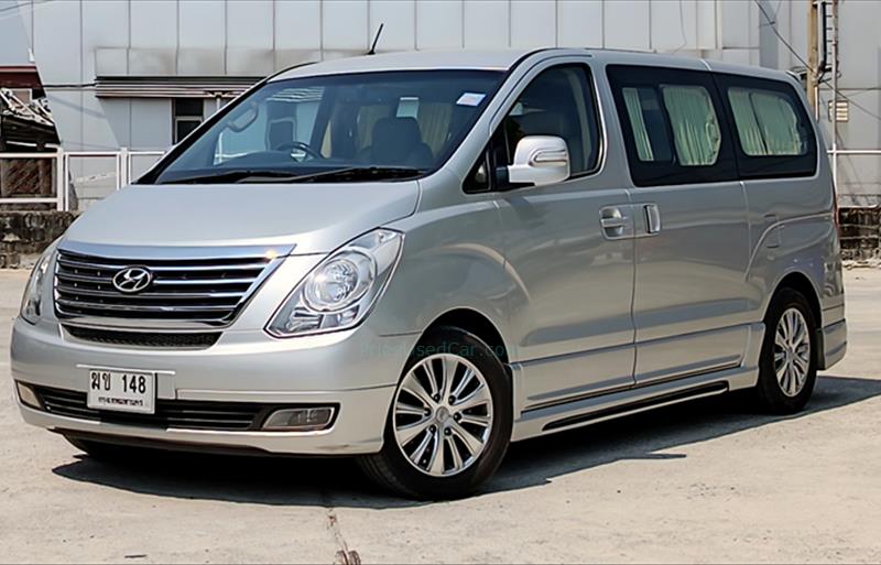 รถตู้มือสอง  HYUNDAI H-1 2.5 Grand Maesto รถปี2011