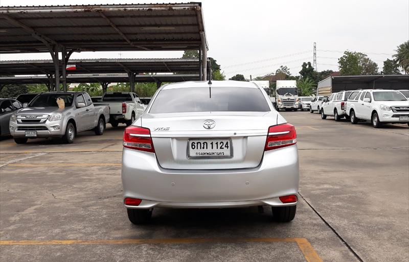 ขายรถเก๋งมือสอง-toyota-โตโยต้า-vios-วีออส-รถปี2017-รหัส69038-624247a0.jpg ขายรถเก๋งมือสอง-toyota-โตโยต้า-vios-วีออส-รถปี2017-รหัส69038-624247a0.jpg
