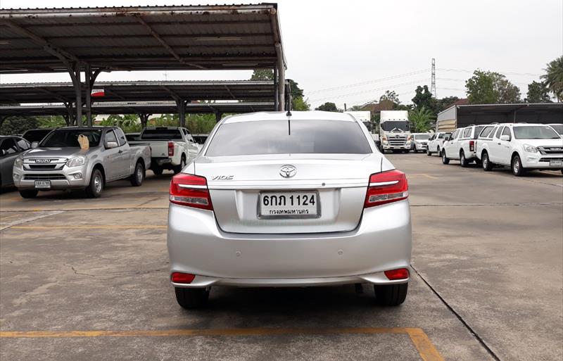 ขายรถเก๋งมือสอง toyota vios รถปี2017 รหัส 69038 รูปที่5