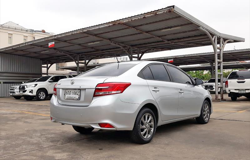 ขายรถเก๋งมือสอง-toyota-โตโยต้า-vios-วีออส-รถปี2017-รหัส69043-9869d077.jpg ขายรถเก๋งมือสอง-toyota-โตโยต้า-vios-วีออส-รถปี2017-รหัส69043-9869d077.jpg