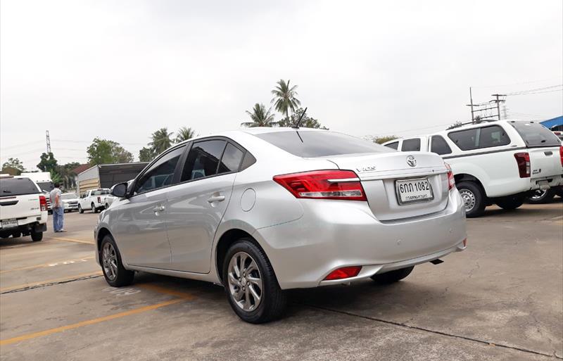 ขายรถเก๋งมือสอง toyota vios รถปี2017 รหัส 69043 รูปที่3