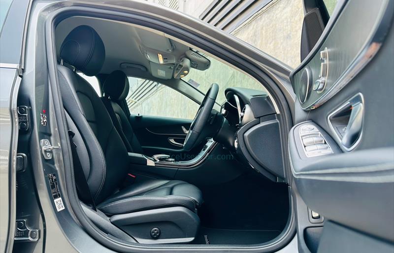 ขายรถเก๋งมือสอง-mercedes-benz-เมอร์เซเดสเบนซ์-c350-ซีสามห้าศูนย์-รถปี2018-รหัส69046-af14a9c4.jpg ขายรถเก๋งมือสอง-mercedes-benz-เมอร์เซเดสเบนซ์-c350-ซีสามห้าศูนย์-รถปี2018-รหัส69046-af14a9c4.jpg