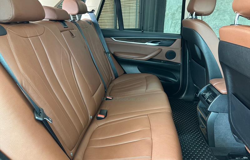 ขายรถ-suv-มือสอง-bmw-บีเอ็มดับบลิว-x5-เอ็กซ์5-รถปี2015-รหัส69049-f55abf24.jpg ขายรถ-suv-มือสอง-bmw-บีเอ็มดับบลิว-x5-เอ็กซ์5-รถปี2015-รหัส69049-f55abf24.jpg