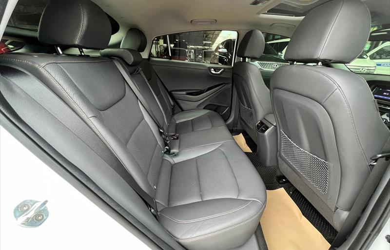 ขายรถเก๋งมือสอง-hyundai-ฮุนได-i30-รถปี2017-รหัส69074-0e6093f1.jpg ขายรถเก๋งมือสอง-hyundai-ฮุนได-i30-รถปี2017-รหัส69074-0e6093f1.jpg