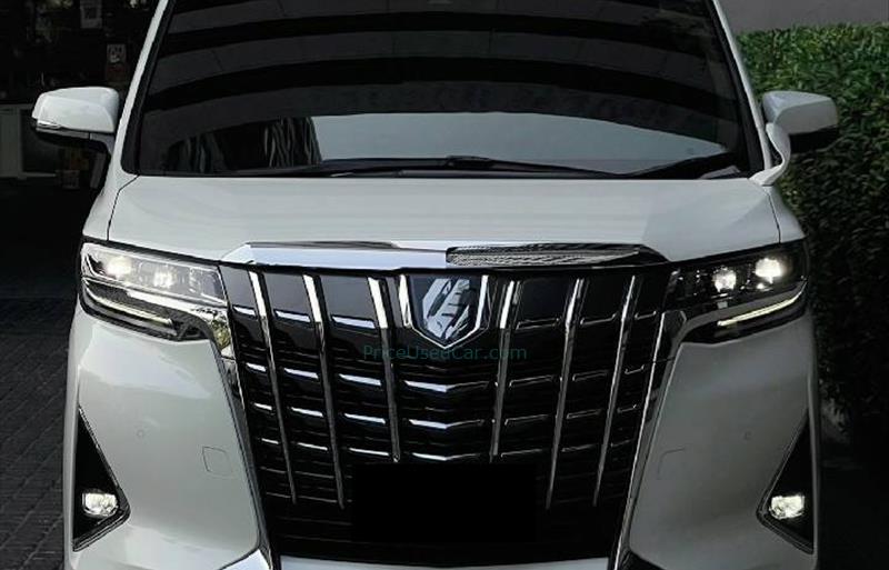 รถตู้มือสอง TOYOTA ALPHARD รถปี 2020