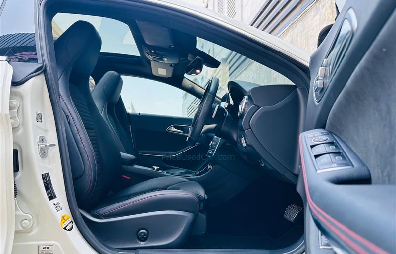 ขายรถเก๋งมือสอง-mercedes-benz-เมอร์เซเดสเบนซ์-cla250-amg-ซีแอลเอสองห้าศูนย์-เอเอ็มจี-รถปี2018-รหัส69108-6d84b27e.jpg ขายรถเก๋งมือสอง-mercedes-benz-เมอร์เซเดสเบนซ์-cla250-amg-ซีแอลเอสองห้าศูนย์-เอเอ็มจี-รถปี2018-รหัส69108-6d84b27e.jpg