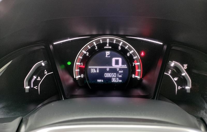 ขายรถเก๋งมือสอง-honda-ฮอนด้า-civic-ซีวิค-รถปี2018-รหัส69128-97fd2d05.jpg ขายรถเก๋งมือสอง-honda-ฮอนด้า-civic-ซีวิค-รถปี2018-รหัส69128-97fd2d05.jpg