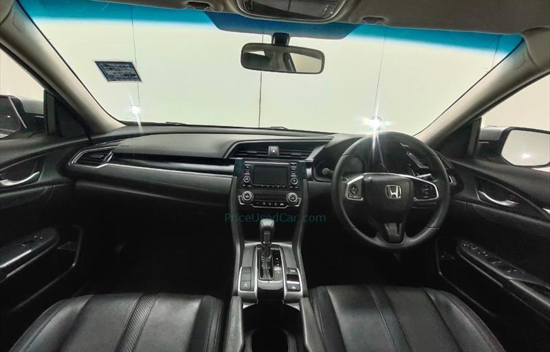 ขายรถเก๋งมือสอง-honda-ฮอนด้า-civic-ซีวิค-รถปี2019-รหัส69129-86cde21b.jpg ขายรถเก๋งมือสอง-honda-ฮอนด้า-civic-ซีวิค-รถปี2019-รหัส69129-86cde21b.jpg