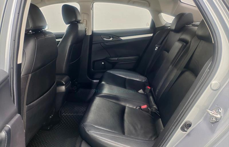 ขายรถเก๋งมือสอง-honda-ฮอนด้า-civic-ซีวิค-รถปี2019-รหัส69129-ccb3b525.jpg ขายรถเก๋งมือสอง-honda-ฮอนด้า-civic-ซีวิค-รถปี2019-รหัส69129-ccb3b525.jpg