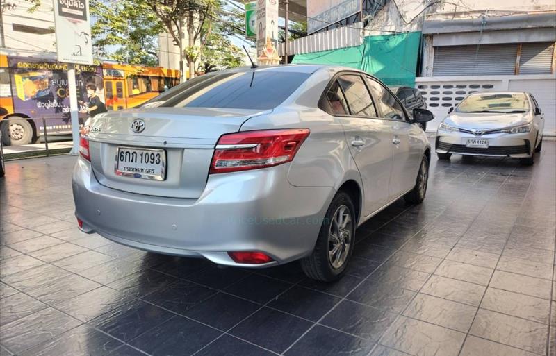 ขายรถเก๋งมือสอง-toyota-โตโยต้า-vios-วีออส-รถปี2017-รหัส69136-4f6cd4dd.jpg ขายรถเก๋งมือสอง-toyota-โตโยต้า-vios-วีออส-รถปี2017-รหัส69136-4f6cd4dd.jpg
