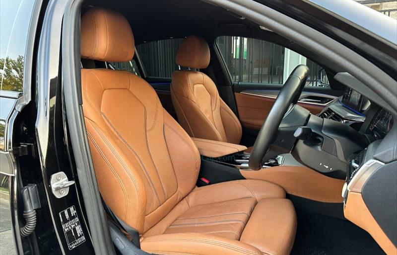 ขายรถเก๋งมือสอง-bmw-บีเอ็มดับบลิว-520d-ห้าสองศูนย์ดี-รถปี2020-รหัส69140-61f115e8.jpg ขายรถเก๋งมือสอง-bmw-บีเอ็มดับบลิว-520d-ห้าสองศูนย์ดี-รถปี2020-รหัส69140-61f115e8.jpg