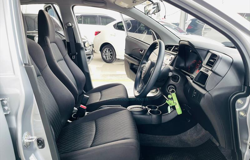 ขายรถเก๋งมือสอง-honda-ฮอนด้า-brio-บริโอ-รถปี2019-รหัส69172-809645b1.jpg ขายรถเก๋งมือสอง-honda-ฮอนด้า-brio-บริโอ-รถปี2019-รหัส69172-809645b1.jpg