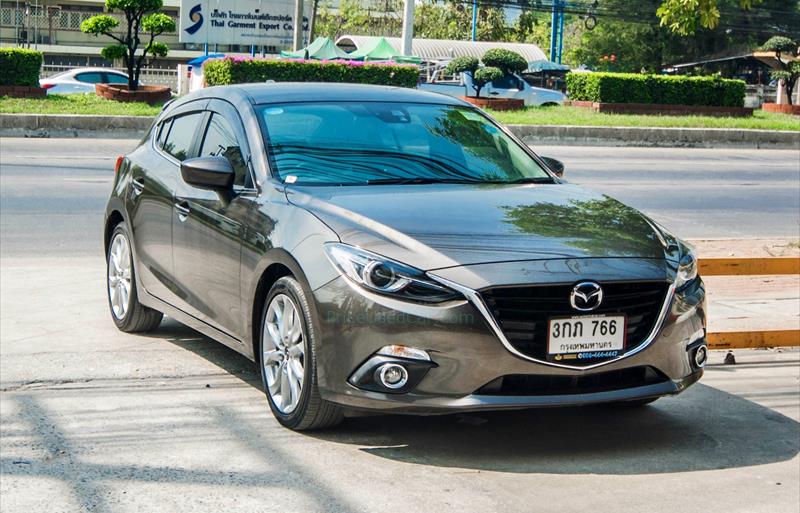 รถเก๋งมือสอง MAZDA 3 รถปี 2014