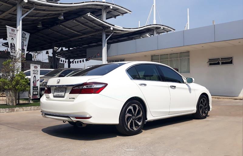 ขายรถเก๋งมือสอง-honda-ฮอนด้า-accord-แอคคอร์ด-รถปี2018-รหัส69248-a60a0739.jpg ขายรถเก๋งมือสอง-honda-ฮอนด้า-accord-แอคคอร์ด-รถปี2018-รหัส69248-a60a0739.jpg