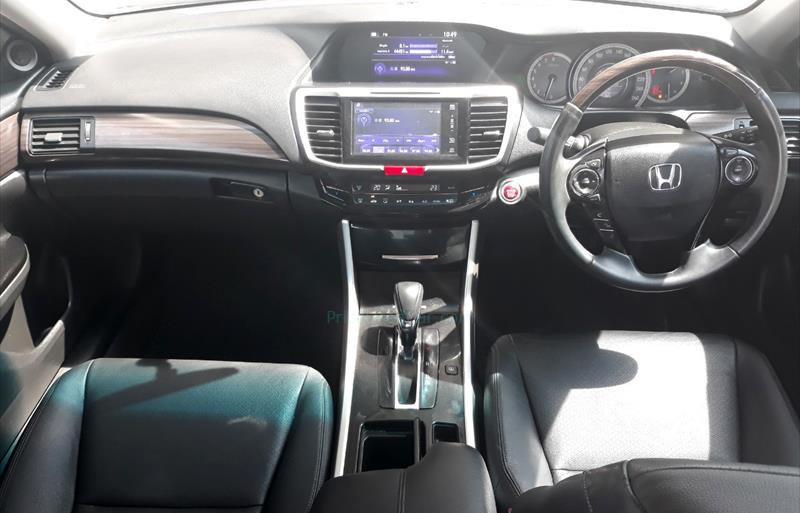 ขายรถเก๋งมือสอง-honda-ฮอนด้า-accord-แอคคอร์ด-รถปี2018-รหัส69248-f53ef74b.jpg ขายรถเก๋งมือสอง-honda-ฮอนด้า-accord-แอคคอร์ด-รถปี2018-รหัส69248-f53ef74b.jpg