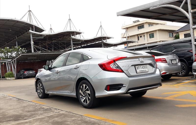 ขายรถเก๋งมือสอง-honda-ฮอนด้า-civic-ซีวิค-รถปี2019-รหัส69249-e223c082.jpg ขายรถเก๋งมือสอง-honda-ฮอนด้า-civic-ซีวิค-รถปี2019-รหัส69249-e223c082.jpg