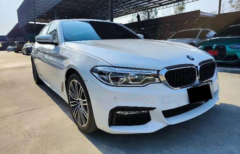 รถเก๋งมือสอง BMW 530i รถปี 2019