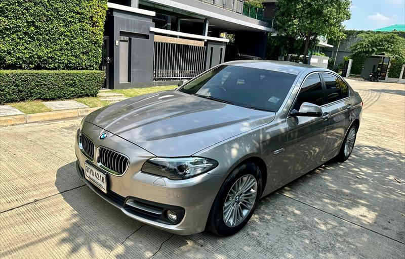 รถเก๋งมือสอง  BMW 520d SE รถปี2014