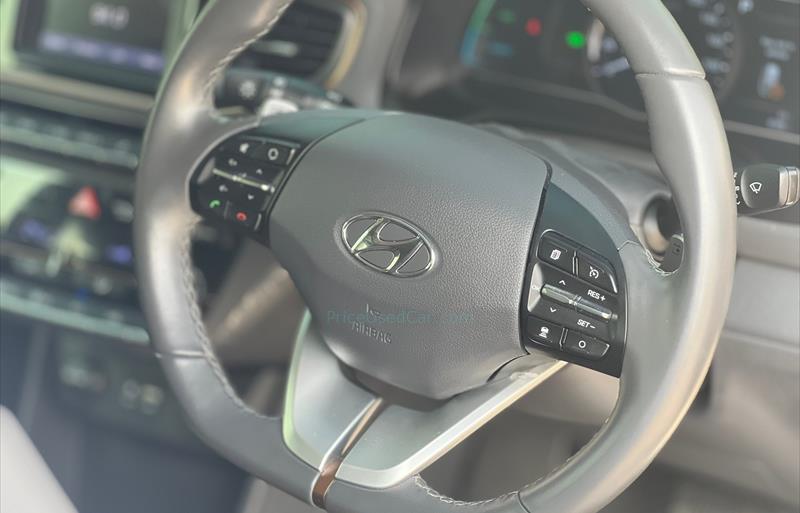 ขายรถเก๋งมือสอง-hyundai-ฮุนได-i30-รถปี2019-รหัส69281-96b04729.jpg ขายรถเก๋งมือสอง-hyundai-ฮุนได-i30-รถปี2019-รหัส69281-96b04729.jpg