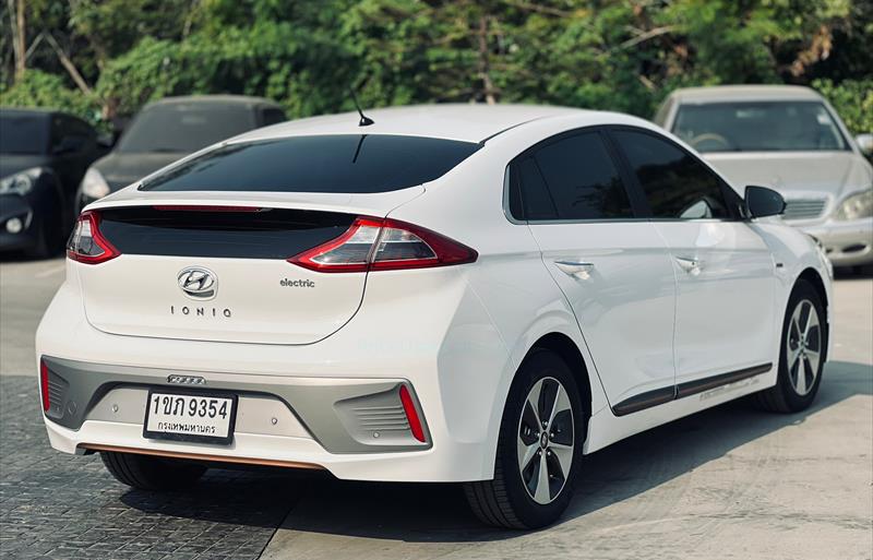 ขายรถเก๋งมือสอง hyundai i30 รถปี2019 รหัส 69281 รูปที่5