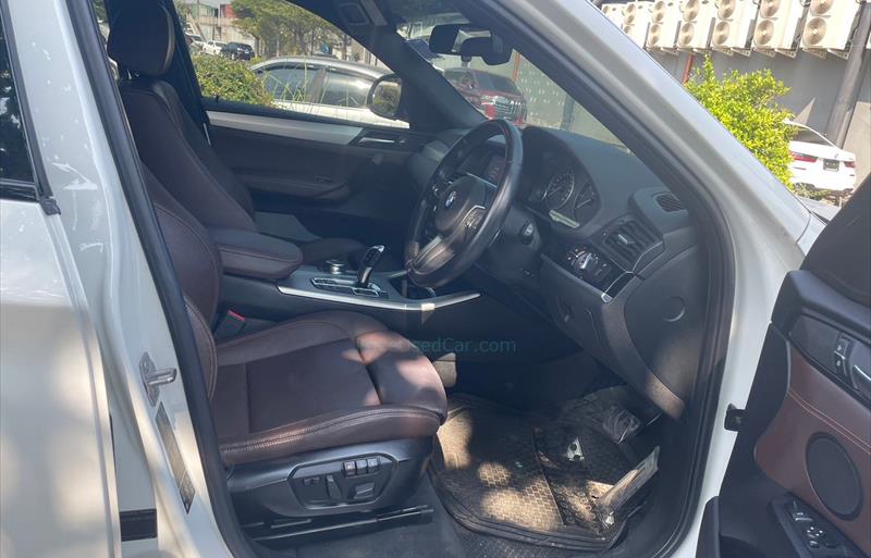 ขายรถ-suv-มือสอง-bmw-บีเอ็มดับบลิว-x4-เอ็กซ์4-รถปี2018-รหัส69286-0b36a3a5.jpg ขายรถ-suv-มือสอง-bmw-บีเอ็มดับบลิว-x4-เอ็กซ์4-รถปี2018-รหัส69286-0b36a3a5.jpg