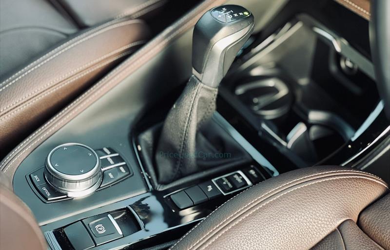 ขายรถ-suv-มือสอง-bmw-บีเอ็มดับบลิว-x1-เอ็กซ์1-รถปี2019-รหัส69288-981601c4.jpg ขายรถ-suv-มือสอง-bmw-บีเอ็มดับบลิว-x1-เอ็กซ์1-รถปี2019-รหัส69288-981601c4.jpg
