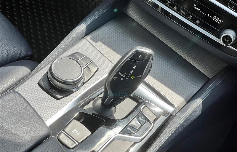 ขายรถเก๋งมือสอง-bmw-บีเอ็มดับบลิว-520d-ห้าสองศูนย์ดี-รถปี2018-รหัส69297-485fe37a.jpg ขายรถเก๋งมือสอง-bmw-บีเอ็มดับบลิว-520d-ห้าสองศูนย์ดี-รถปี2018-รหัส69297-485fe37a.jpg