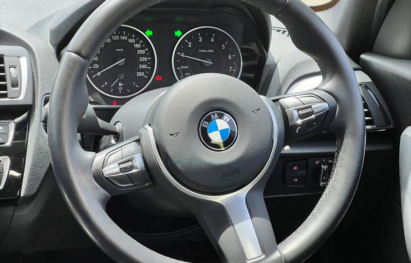 ขายรถเก๋งมือสอง-bmw-บีเอ็มดับบลิว-118i-รถปี2015-รหัส69303-3caa4c41.jpg ขายรถเก๋งมือสอง-bmw-บีเอ็มดับบลิว-118i-รถปี2015-รหัส69303-3caa4c41.jpg