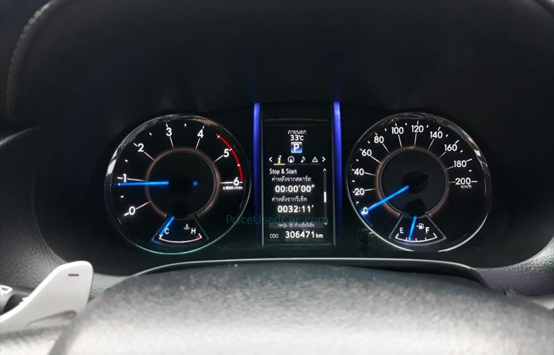 ขายรถ-suv-มือสอง-toyota-โตโยต้า-fortuner-ฟอร์จูนเนอร์-รถปี2017-รหัส69333-d0174184.jpg ขายรถ-suv-มือสอง-toyota-โตโยต้า-fortuner-ฟอร์จูนเนอร์-รถปี2017-รหัส69333-d0174184.jpg