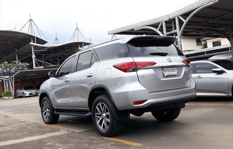 ขายรถ-suv-มือสอง-toyota-โตโยต้า-fortuner-ฟอร์จูนเนอร์-รถปี2017-รหัส69334-51416f3a.jpg ขายรถ-suv-มือสอง-toyota-โตโยต้า-fortuner-ฟอร์จูนเนอร์-รถปี2017-รหัส69334-51416f3a.jpg