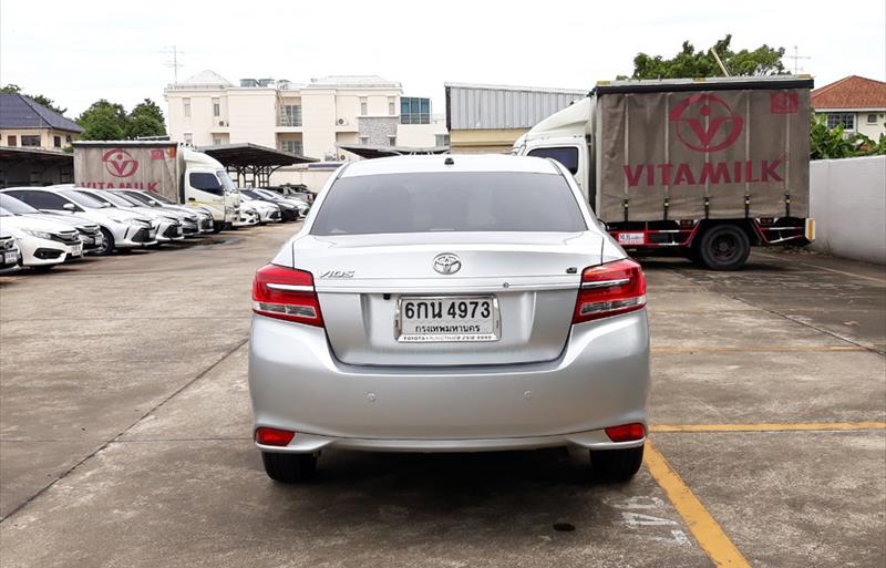 ขายรถเก๋งมือสอง toyota vios รถปี2017 รหัส 69359 รูปที่4