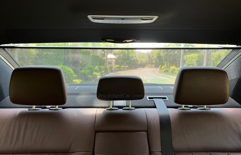 ขายรถเก๋งมือสอง-mercedes-benz-เมอร์เซเดสเบนซ์-e300-อีสามศูนย์ศูนย์-รถปี2013-รหัส69360-bc687fc7.jpg ขายรถเก๋งมือสอง-mercedes-benz-เมอร์เซเดสเบนซ์-e300-อีสามศูนย์ศูนย์-รถปี2013-รหัส69360-bc687fc7.jpg