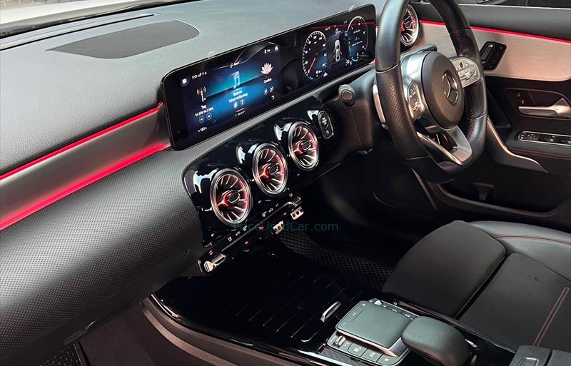 ขายรถเก๋งมือสอง-mercedes-benz-เมอร์เซเดสเบนซ์-a200-รถปี2022-รหัส69374-2d1d18c8.jpg ขายรถเก๋งมือสอง-mercedes-benz-เมอร์เซเดสเบนซ์-a200-รถปี2022-รหัส69374-2d1d18c8.jpg