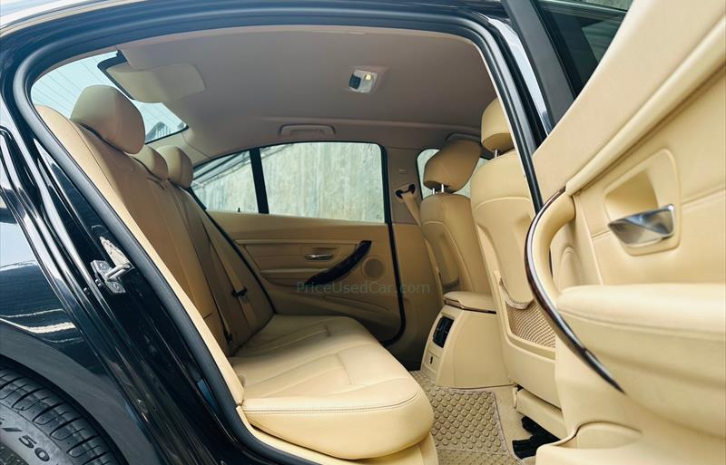 ขายรถเก๋งมือสอง-bmw-บีเอ็มดับบลิว-320d-สามสองศูนย์ดี-รถปี2014-รหัส69381-7713e11b.jpg ขายรถเก๋งมือสอง-bmw-บีเอ็มดับบลิว-320d-สามสองศูนย์ดี-รถปี2014-รหัส69381-7713e11b.jpg