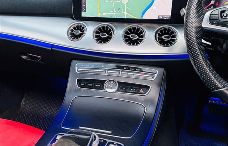 ขายรถเก๋งมือสอง-mercedes-benz-เมอร์เซเดสเบนซ์-e300-อีสามศูนย์ศูนย์-รถปี2018-รหัส69382-3a25a4c1.jpg ขายรถเก๋งมือสอง-mercedes-benz-เมอร์เซเดสเบนซ์-e300-อีสามศูนย์ศูนย์-รถปี2018-รหัส69382-3a25a4c1.jpg
