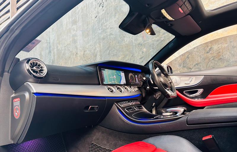 ขายรถเก๋งมือสอง-mercedes-benz-เมอร์เซเดสเบนซ์-e300-อีสามศูนย์ศูนย์-รถปี2018-รหัส69382-c089e950.jpg ขายรถเก๋งมือสอง-mercedes-benz-เมอร์เซเดสเบนซ์-e300-อีสามศูนย์ศูนย์-รถปี2018-รหัส69382-c089e950.jpg