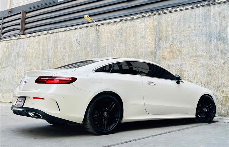 ขายรถเก๋งมือสอง-mercedes-benz-เมอร์เซเดสเบนซ์-e300-อีสามศูนย์ศูนย์-รถปี2018-รหัส69382-eb78e045.jpg ขายรถเก๋งมือสอง-mercedes-benz-เมอร์เซเดสเบนซ์-e300-อีสามศูนย์ศูนย์-รถปี2018-รหัส69382-eb78e045.jpg
