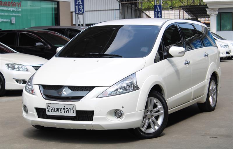 รถตู้มือสอง MITSUBISHI SPACE WAGON รถปี 2009