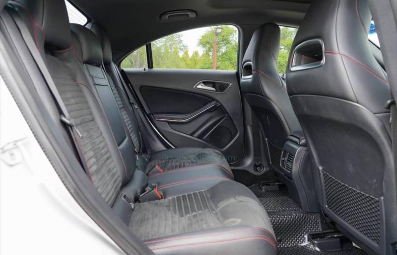 ขายรถเก๋งมือสอง-mercedes-benz-เมอร์เซเดสเบนซ์-cla250-amg-ซีแอลเอสองห้าศูนย์-เอเอ็มจี-รถปี2018-รหัส69419-1816a928.jpeg ขายรถเก๋งมือสอง-mercedes-benz-เมอร์เซเดสเบนซ์-cla250-amg-ซีแอลเอสองห้าศูนย์-เอเอ็มจี-รถปี2018-รหัส69419-1816a928.jpeg