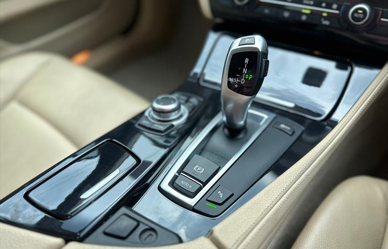 ขายรถเก๋งมือสอง-bmw-บีเอ็มดับบลิว-523i-รถปี2012-รหัส69438-d89c636a.jpg ขายรถเก๋งมือสอง-bmw-บีเอ็มดับบลิว-523i-รถปี2012-รหัส69438-d89c636a.jpg