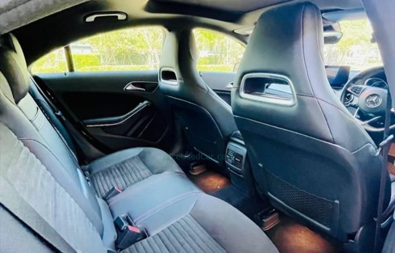 ขายรถเก๋งมือสอง-mercedes-benz-เมอร์เซเดสเบนซ์-cla250-amg-ซีแอลเอสองห้าศูนย์-เอเอ็มจี-รถปี2017-รหัส69443-390f4c61.jpg ขายรถเก๋งมือสอง-mercedes-benz-เมอร์เซเดสเบนซ์-cla250-amg-ซีแอลเอสองห้าศูนย์-เอเอ็มจี-รถปี2017-รหัส69443-390f4c61.jpg
