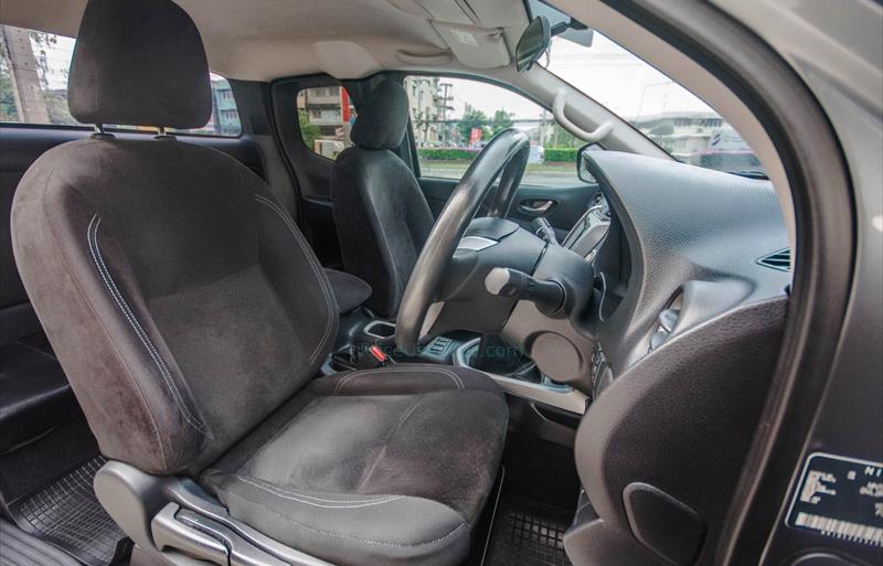 ขายรถกระบะมือสอง nissan np-300-navara รถปี2018 รหัส 69478 รูปที่10