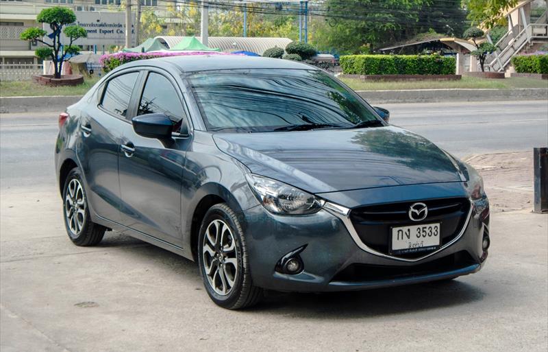 รถเก๋งมือสอง MAZDA 2 รถปี 2015