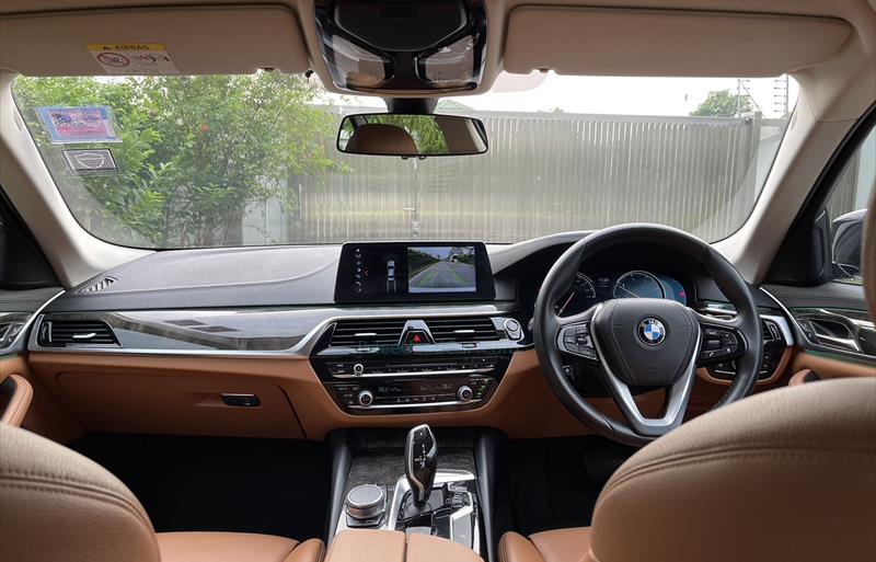 ขายรถเก๋งมือสอง-bmw-บีเอ็มดับบลิว-520d-ห้าสองศูนย์ดี-รถปี2018-รหัส69491-07bd43f3.jpg ขายรถเก๋งมือสอง-bmw-บีเอ็มดับบลิว-520d-ห้าสองศูนย์ดี-รถปี2018-รหัส69491-07bd43f3.jpg