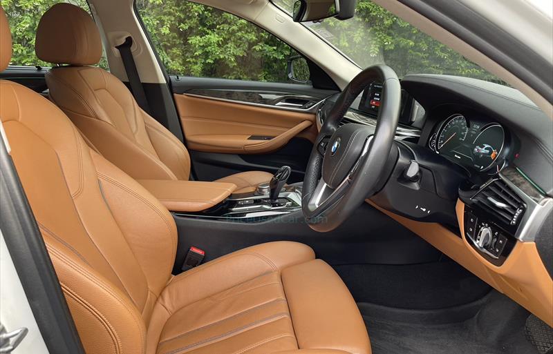 ขายรถเก๋งมือสอง-bmw-บีเอ็มดับบลิว-520d-ห้าสองศูนย์ดี-รถปี2018-รหัส69491-16fb7733.jpg ขายรถเก๋งมือสอง-bmw-บีเอ็มดับบลิว-520d-ห้าสองศูนย์ดี-รถปี2018-รหัส69491-16fb7733.jpg