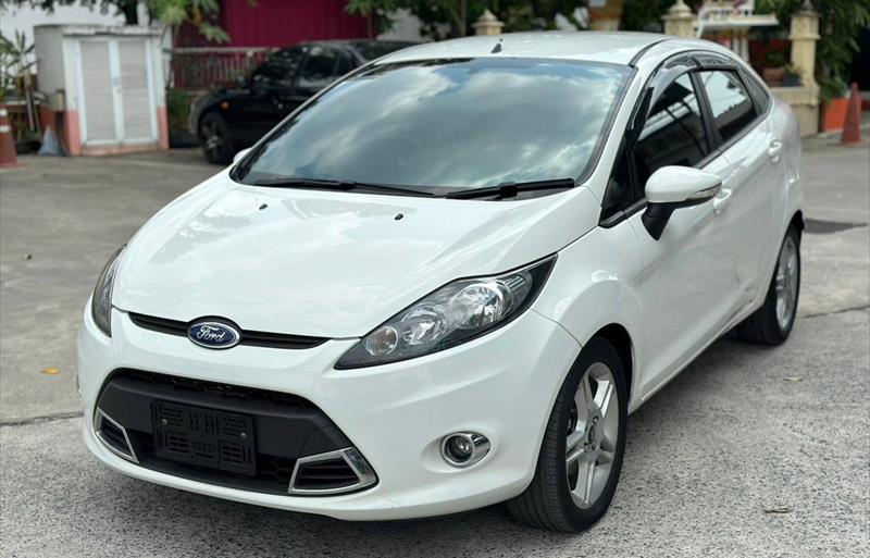 รถเก๋งมือสอง FORD FIESTA รถปี 2012