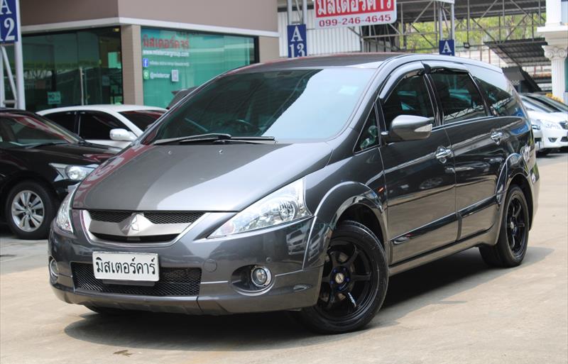 รถตู้มือสอง MITSUBISHI SPACE WAGON รถปี 2009